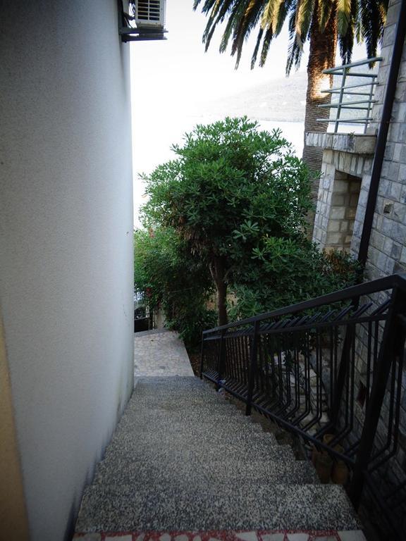 Apatments Stanojlovic Djenovic Daire Herceg Novi Dış mekan fotoğraf